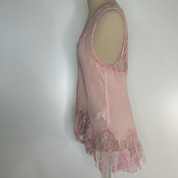 Forever21 pink sheer lace top L - Picture 6 of 16